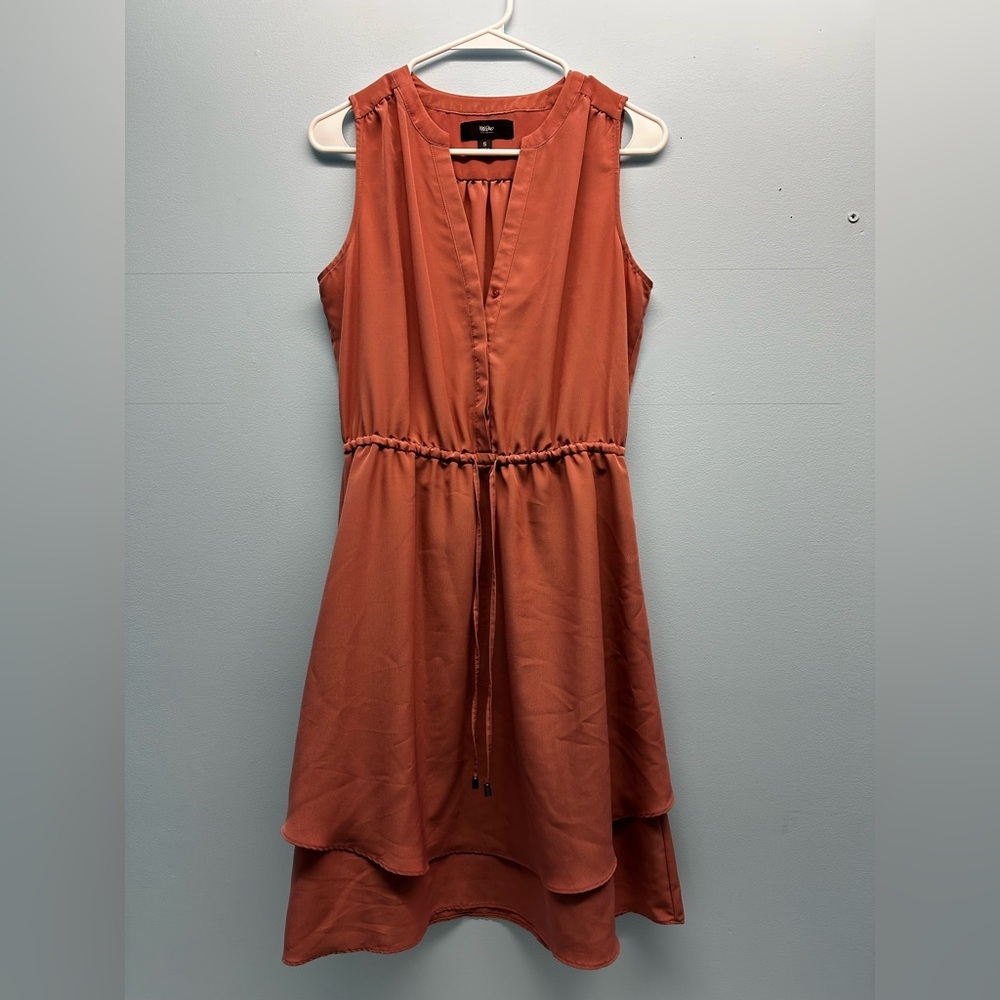 Women’s Mossimo Burnt Orange Sleeveless Sinched Waist Flowy V Neck Dress Small